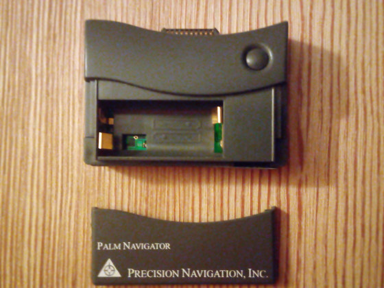 Precision Navigation - Batteriefach