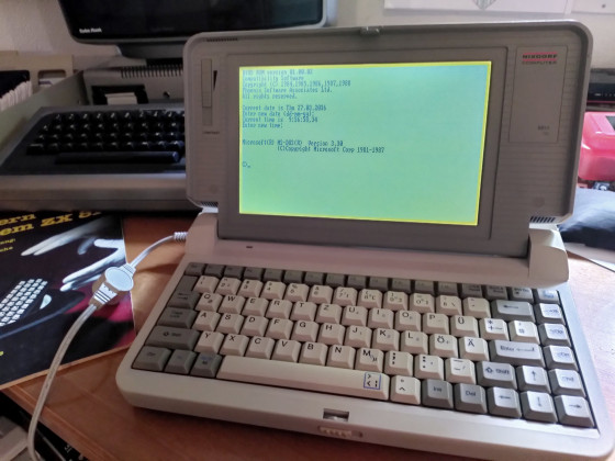 Nixdorf Laptop 8810/10