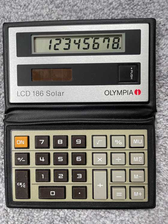 Olympia LCD 186 Solar