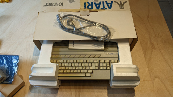 Boxed Atari 1040ST