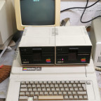 Apple IIe 2xFloppy